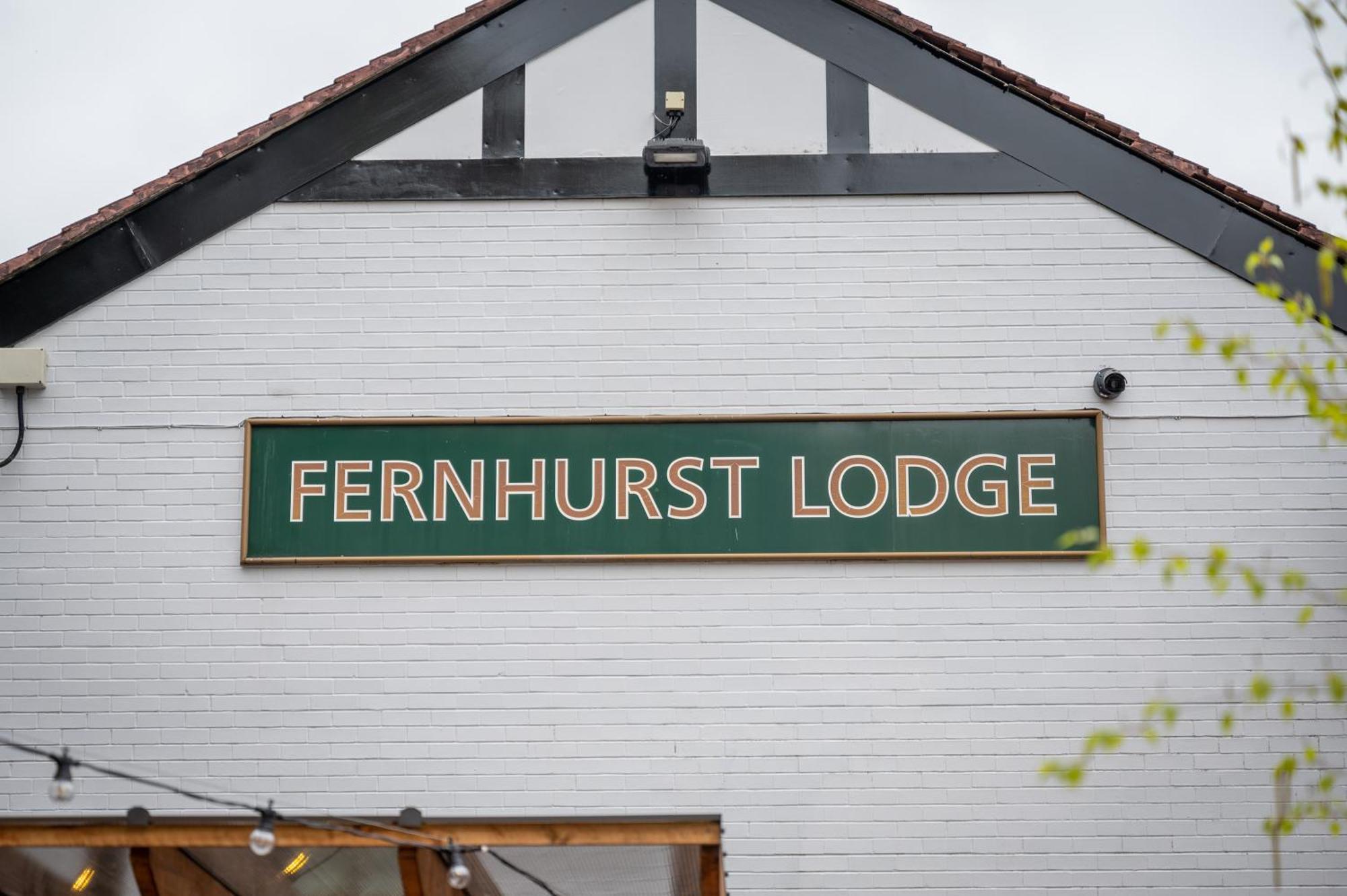 The Fernhurst By Greene King Inns แบล็กเบิร์น ภายนอก รูปภาพ